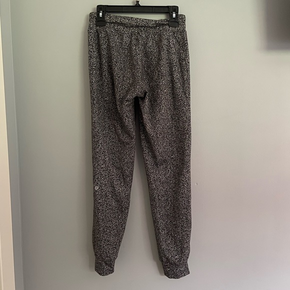 Lululemon Joggers - Picture 4 of 5